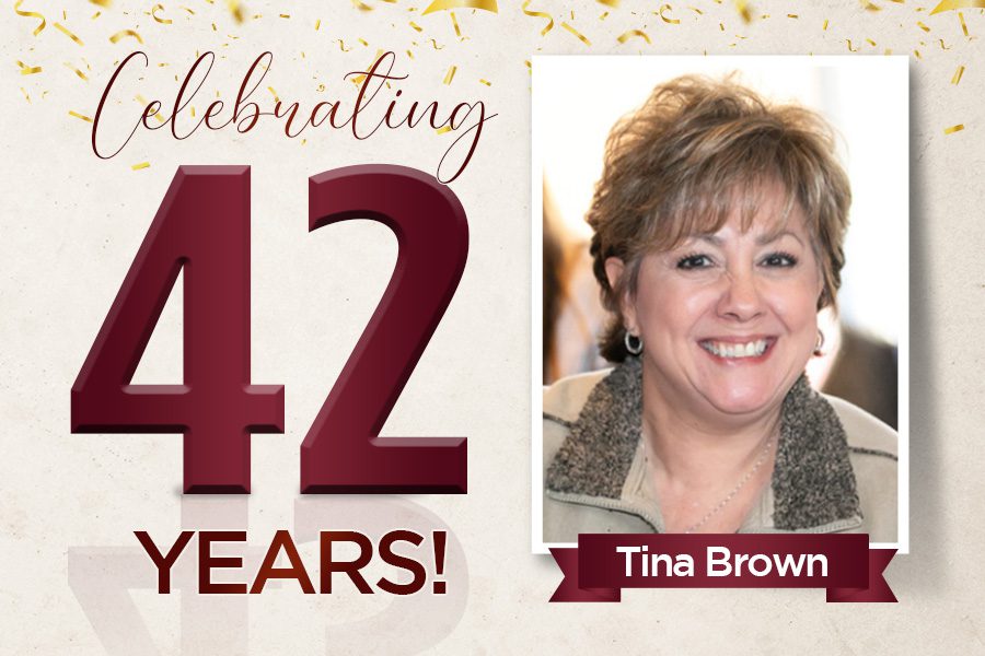 tina brown celebrates 42 years at banksouth